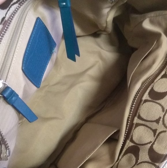 Coach Jacquard Teal Leather Trim Shoulder Bag. - Picture 4 of 8